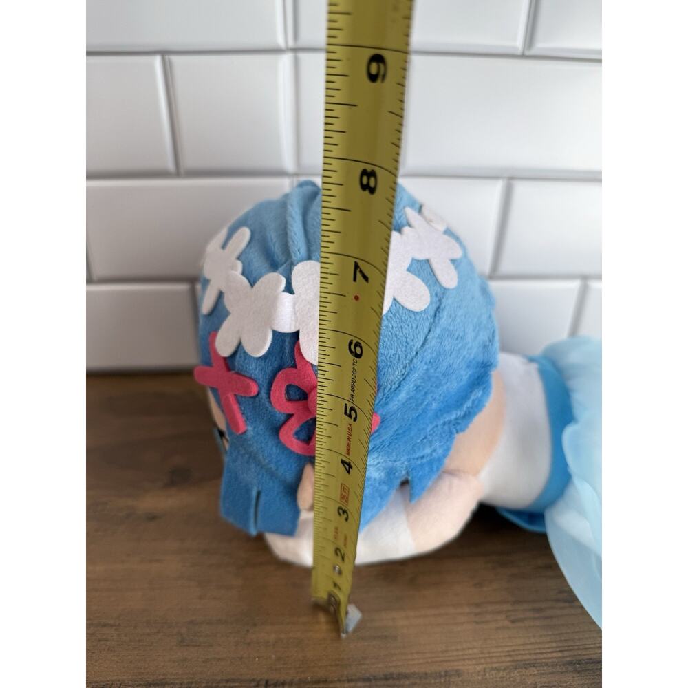 Nesoberi Rem Bridal Lay Down Plush - Picture 10 of 11